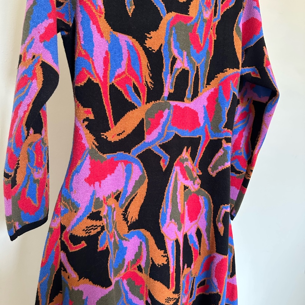 FARM Rio Wild Horses Long Sleeve Sweater Dress - NWOT - Picture 3 of 4